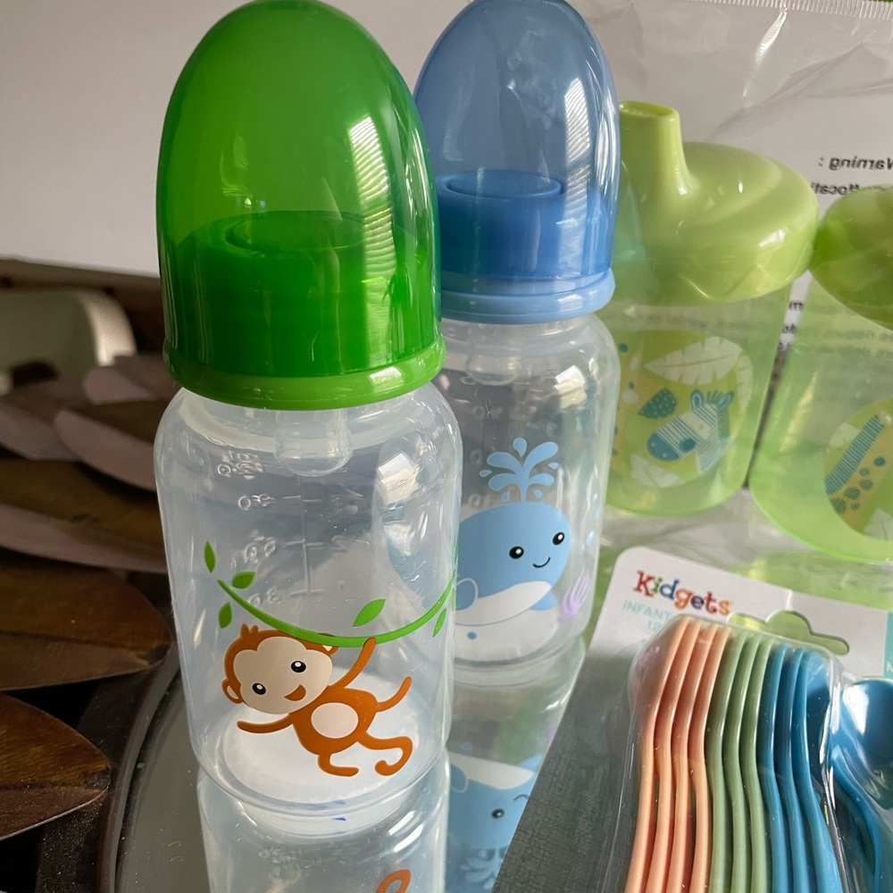Infant bundle starter set - Picture 2 of 7